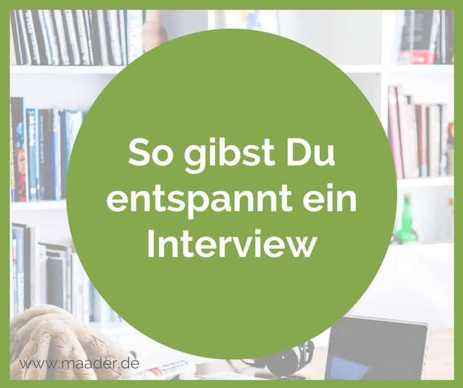 Blogartikel Titelbild - So gibst Du entspannt Interviews